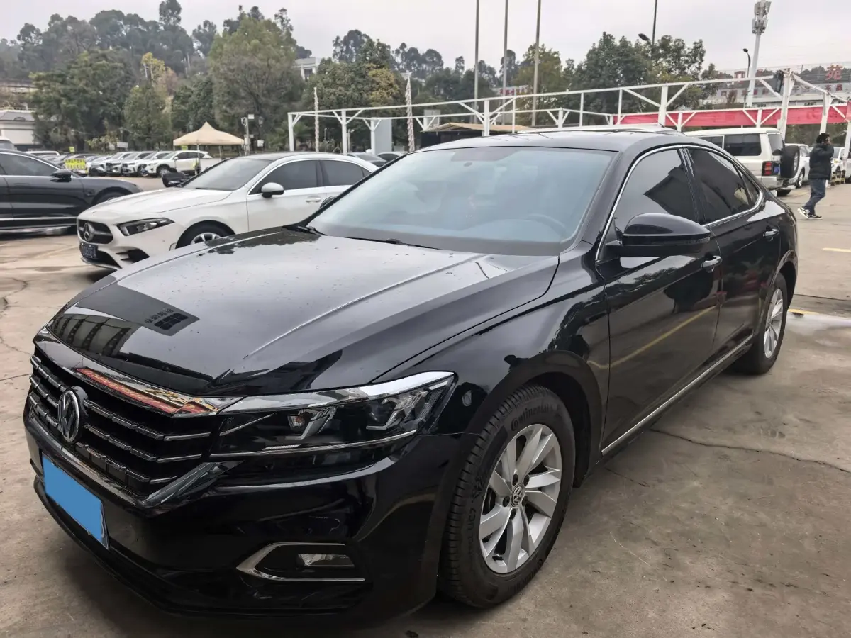2019 Volkswagen Passat 1.4T 150HP L4 7DCT