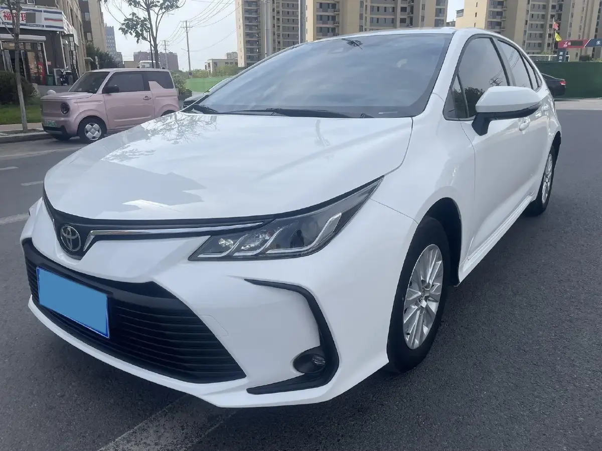 2021 Toyota Corolla 1.2T 116HP L4 CVT