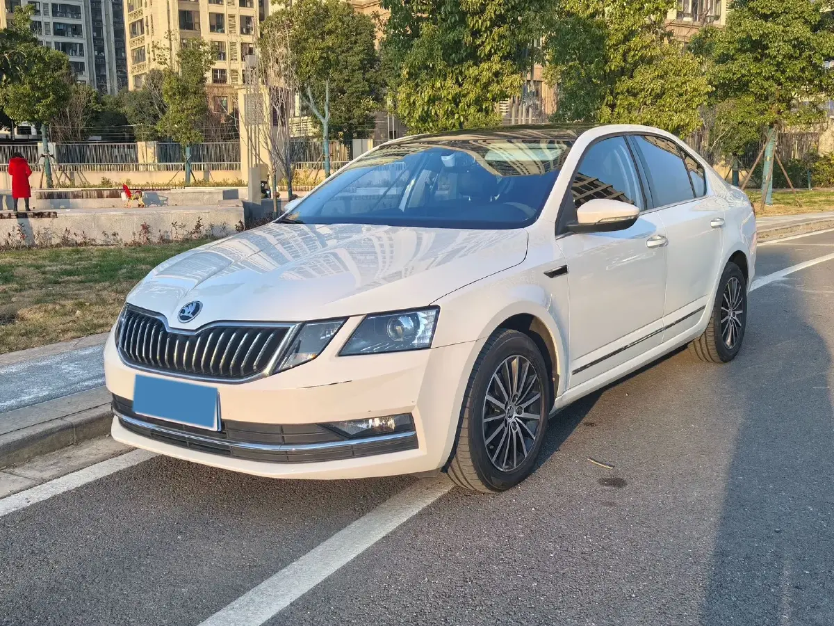 2018 Skoda Octavia 1.2T 116HP L4 7DCT