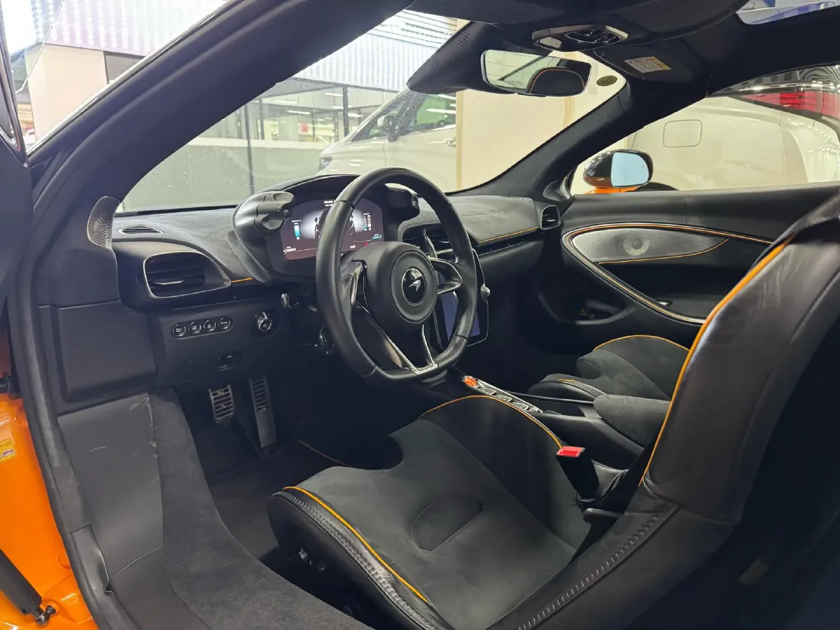 2025 McLaren Artura 3.0T 585HP V6 8DCT PHEV 7.4KWH,autocango,china used car exporter,china ev exporter,chinese used car exporter,chinese used ev exporter