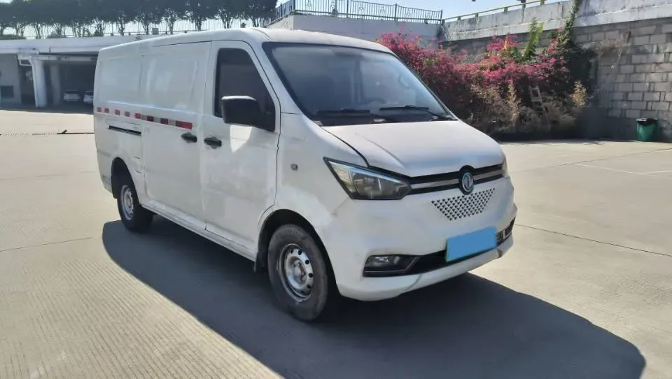2020 MAXUS XinTu EV90 BEV 72KWH,autocango,china used car exporter,china ev exporter,chinese used car exporter,chinese used ev exporter