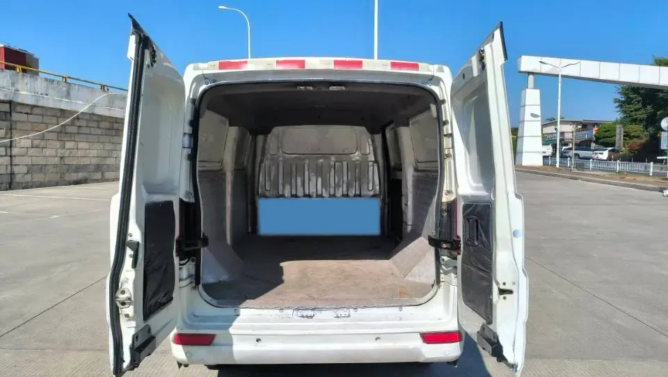 2020 MAXUS XinTu EV90 BEV 72KWH,autocango,china used car exporter,china ev exporter,chinese used car exporter,chinese used ev exporter