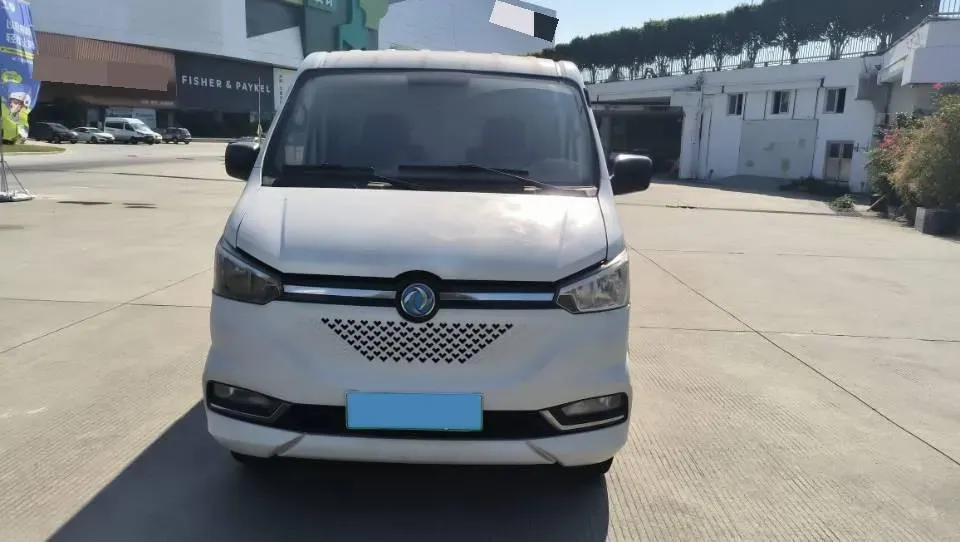 2020 MAXUS XinTu EV90 BEV 72KWH,autocango,china used car exporter,china ev exporter,chinese used car exporter,chinese used ev exporter