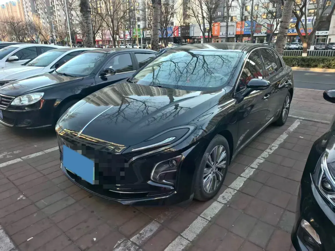 2022 HongQi E-QM5 BEV 54KWH