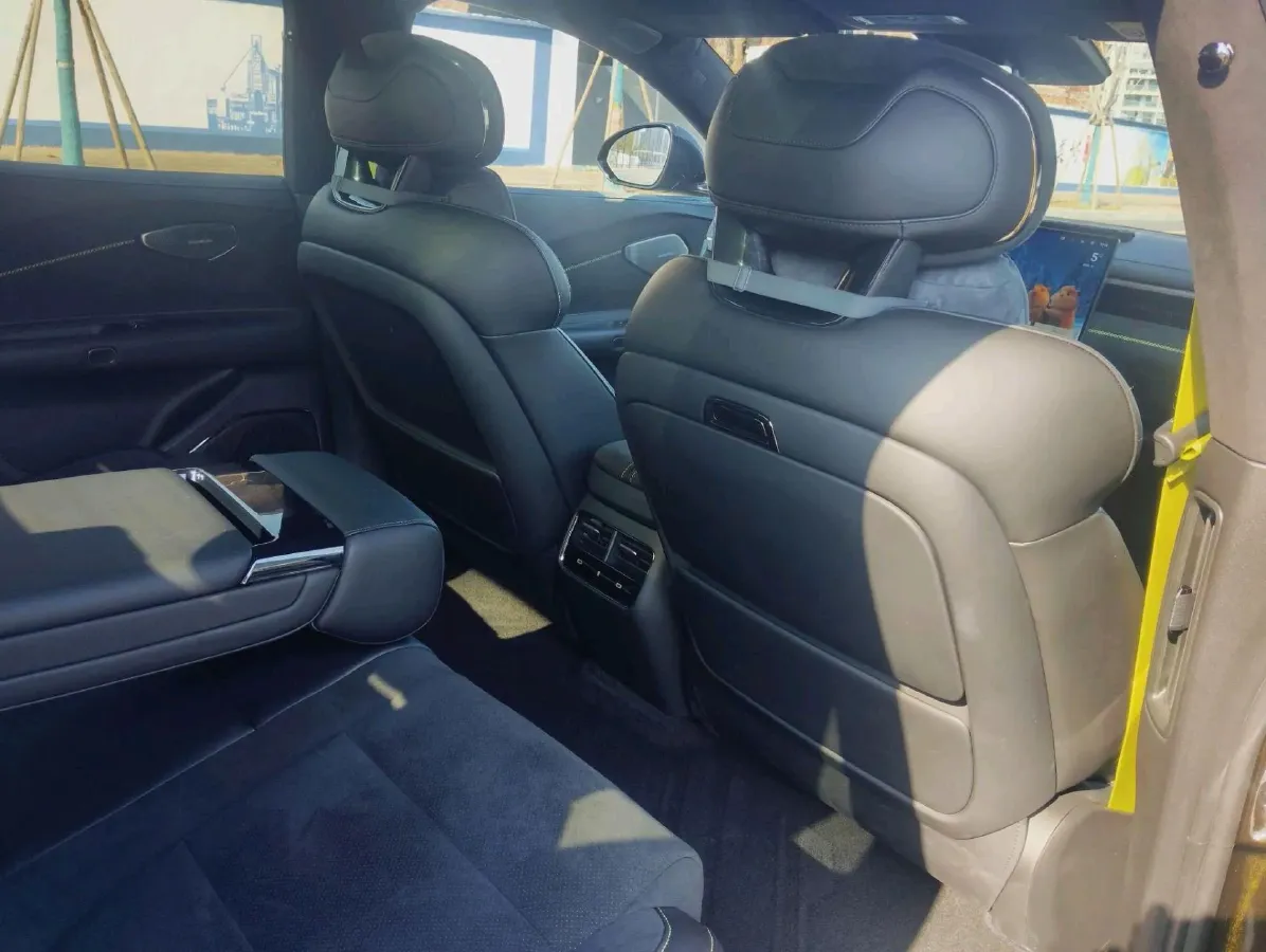 2025 LYNK&CO 10 EM-P 1.5T 163HP L4 3DHT PHEV,autocango,china used car exporter,china ev exporter,chinese used car exporter,chinese used ev exporter