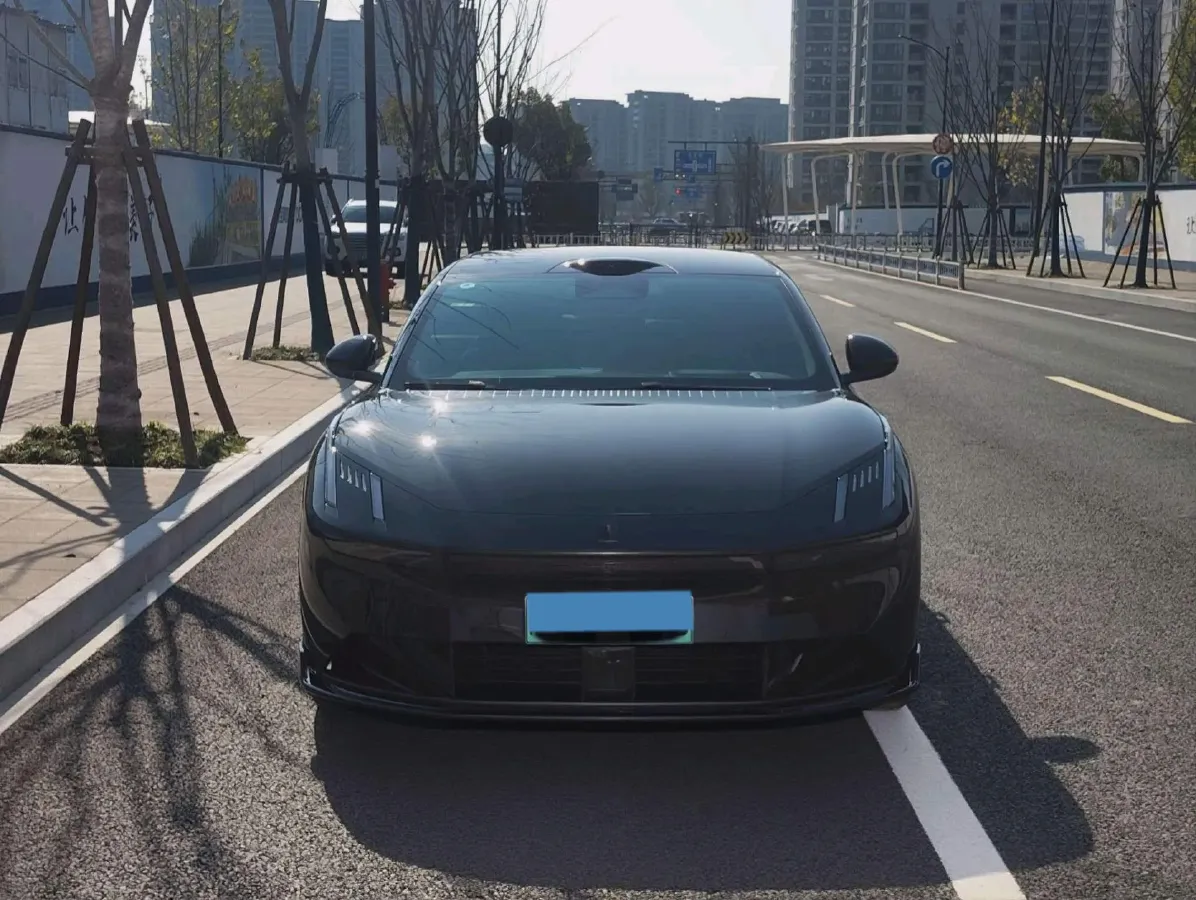 2025 LYNK&CO 10 EM-P 1.5T 163HP L4 3DHT PHEV,autocango,china used car exporter,china ev exporter,chinese used car exporter,chinese used ev exporter