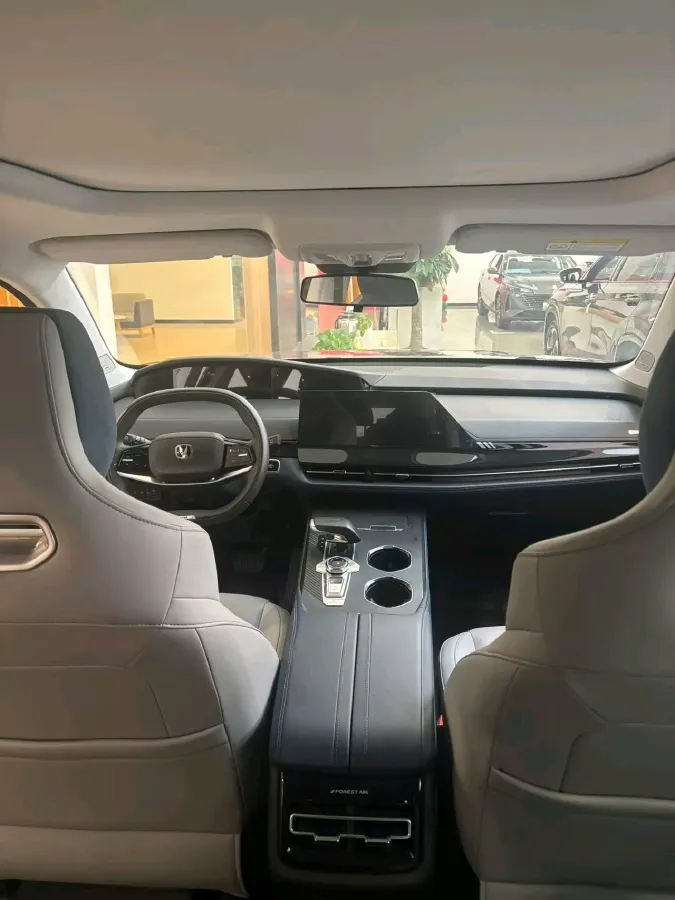 2023 ChangAn UNI-K iDD 1.5T 170HP L4 6TCT PHEV 28.39KWH,autocango,china used car exporter,china ev exporter,chinese used car exporter,chinese used ev exporter