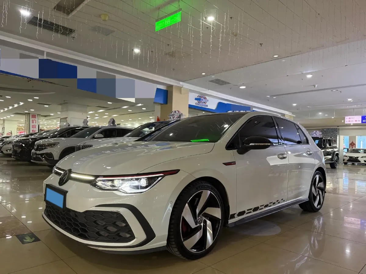 2023 Volkswagen GolfGTI 2.0T 220HP L4 7DCT,autocango,china used car exporter,china ev exporter,chinese used car exporter,chinese used ev exporter