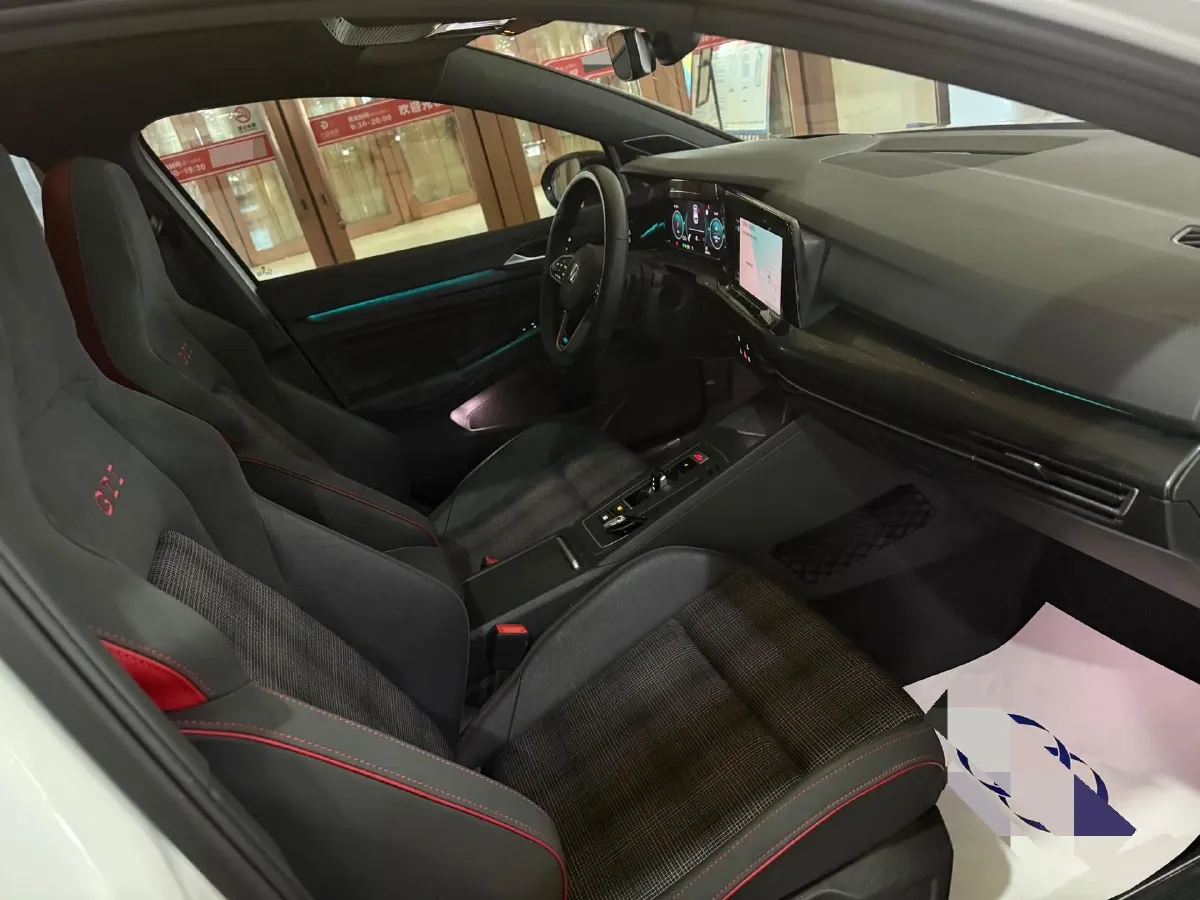2023 Volkswagen GolfGTI 2.0T 220HP L4 7DCT,autocango,china used car exporter,china ev exporter,chinese used car exporter,chinese used ev exporter