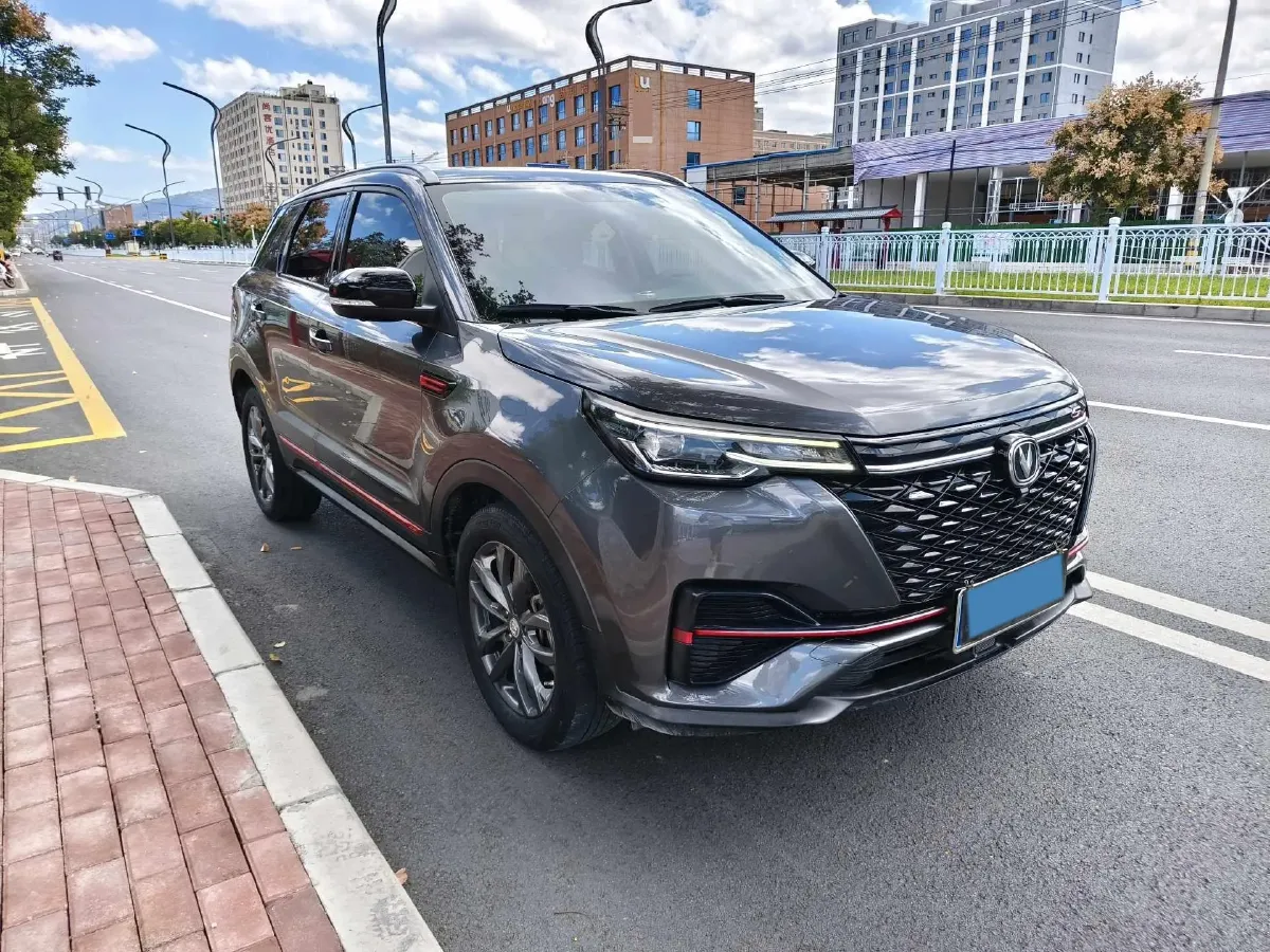 2022 ChangAn CS55 Plus 1.5T 180HP L4 7DCT,autocango,china used car exporter,china ev exporter,chinese used car exporter,chinese used ev exporter