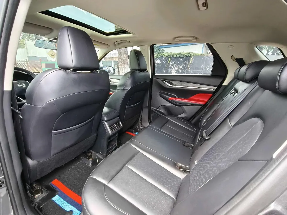 2022 ChangAn CS55 Plus 1.5T 180HP L4 7DCT,autocango,china used car exporter,china ev exporter,chinese used car exporter,chinese used ev exporter