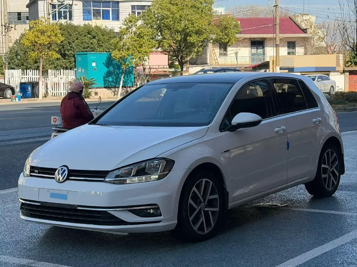 2018 Volkswagen Golf 1.4T 131HP L4 7DCT