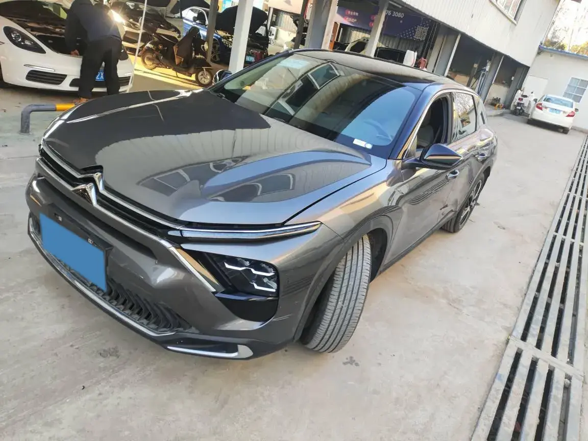 2022 Citroen C5 X 1.6T 175HP L4 8AT