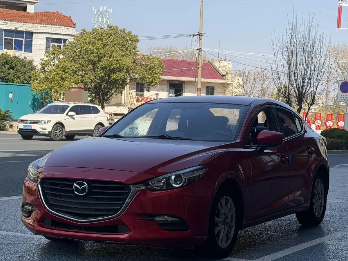 2017 Mazda 3 Axela 1.5L 117HP L4 6AT