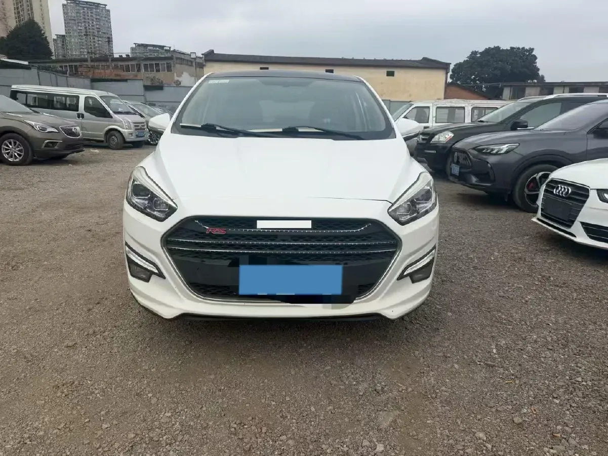 2017 LiFan XuanLang 1.8L 133HP L4 5MT,autocango,china used car exporter,china ev exporter,chinese used car exporter,chinese used ev exporter