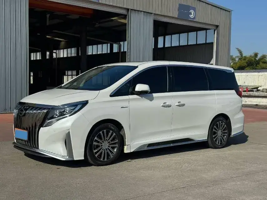 2021 GAC Trumpchi M8 2.0T 252HP L4 8AT