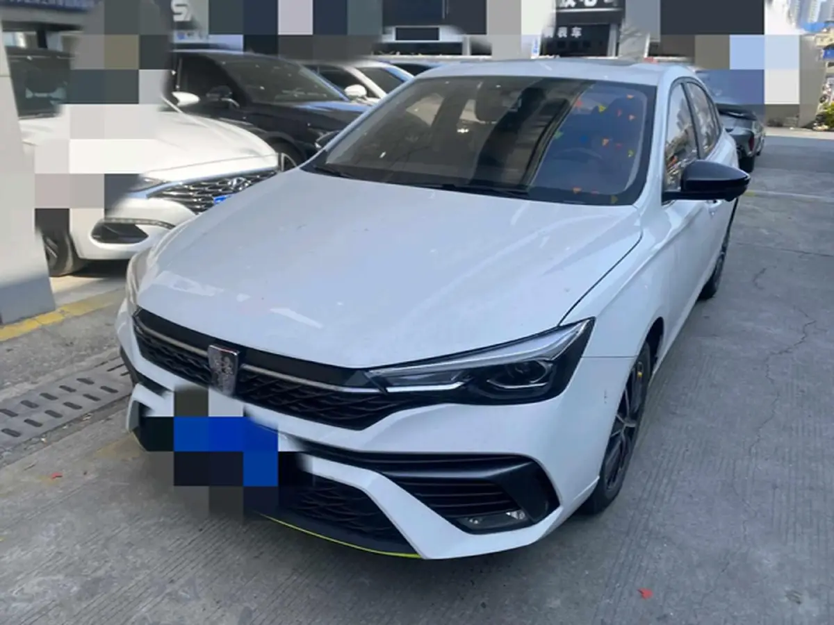 2021 Roewe i5 1.5L 120HP L4 CVT