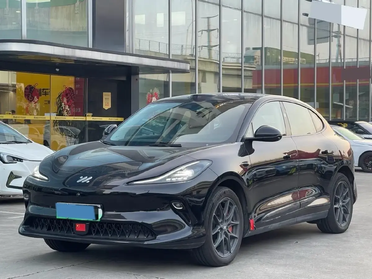 2025 IM LS6 BEV 75KWH