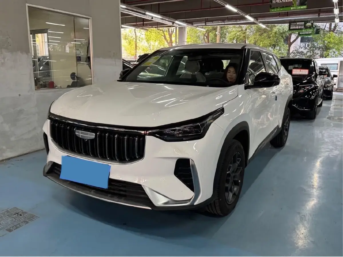 2024 Geely Azkarra 1.5T 181HP L4 7DCT