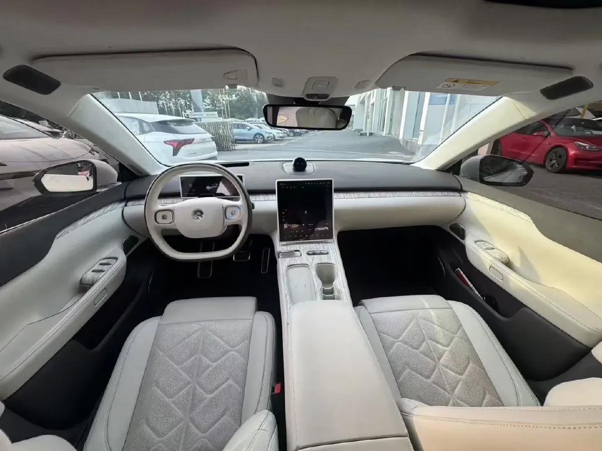 2024 Mercedes-Benz EQE SUV BEV 96.1KWH,autocango,china used car exporter,china ev exporter,chinese used car exporter,chinese used ev exporter