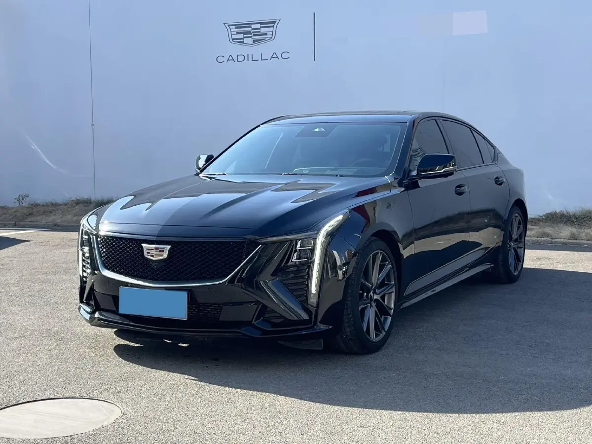 2024 Cadillac CT5 2.0T 237HP L4 10AT