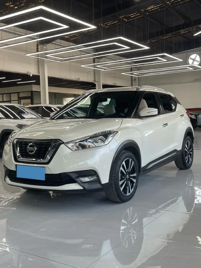2019 Nissan Kicks 1.5L 124HP L4 CVT