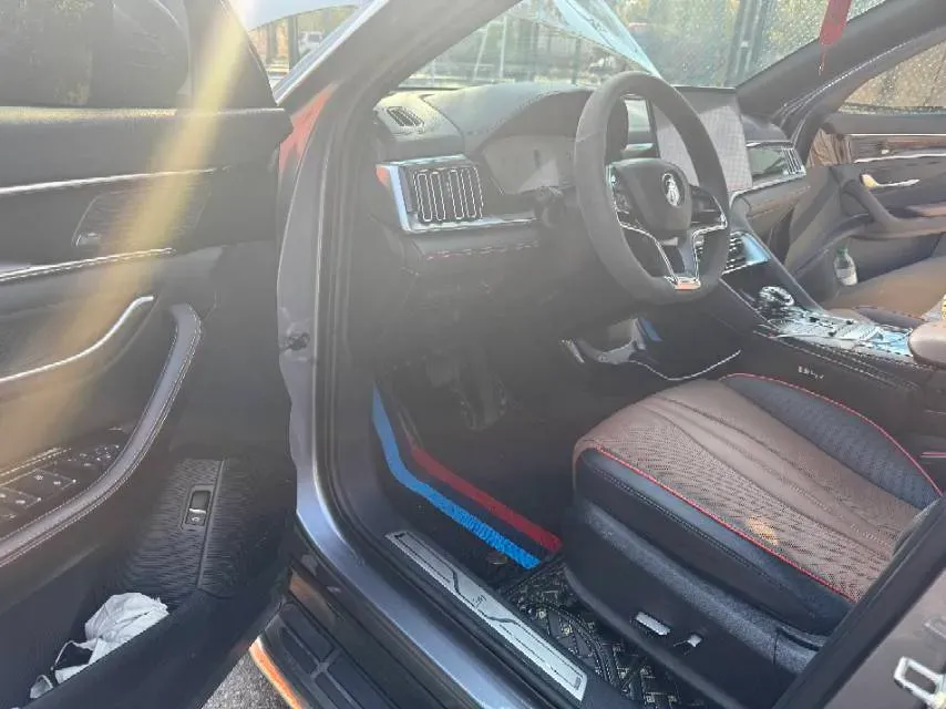 2022 Ford Mondeo 2.0T 238HP L4 8AT,autocango,china used car exporter,china ev exporter,chinese used car exporter,chinese used ev exporter