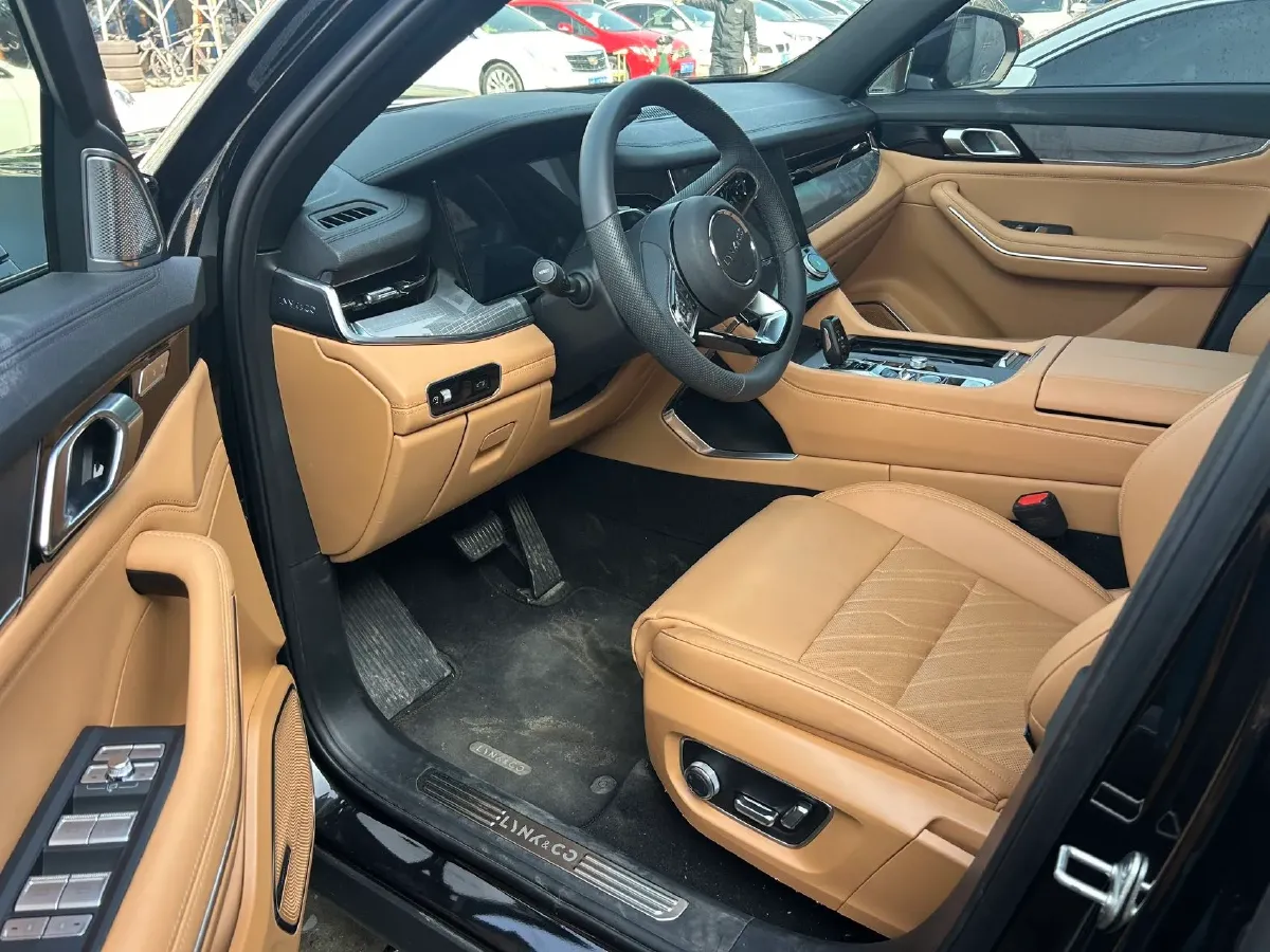 2024 LYNK&CO 09 2.0T 254HP L4 8AT,autocango,china used car exporter,china ev exporter,chinese used car exporter,chinese used ev exporter