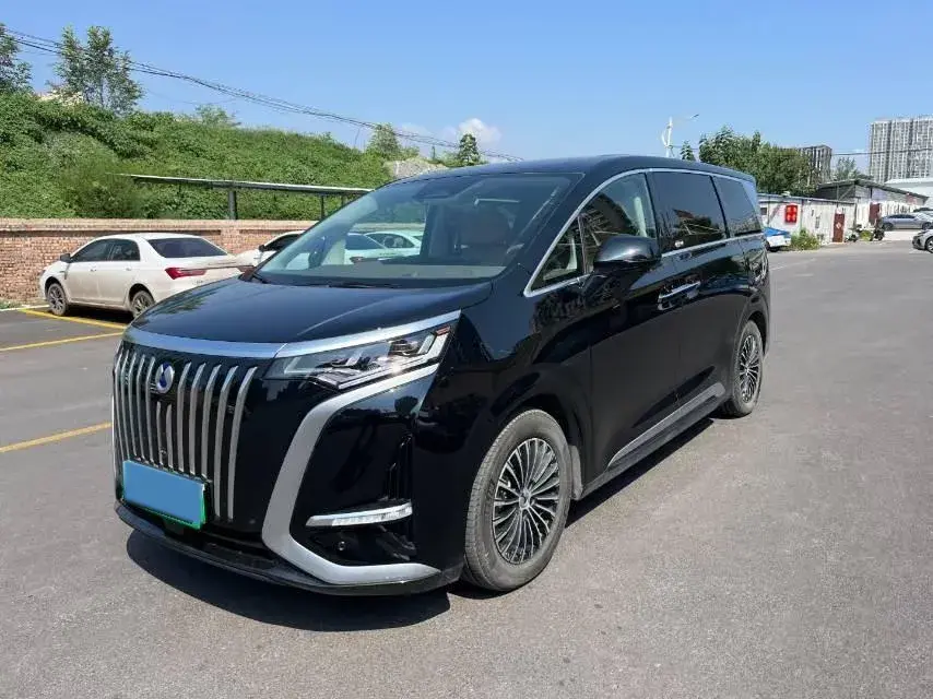 2022 HongQi HS7 3.0T 337HP V6 8AT