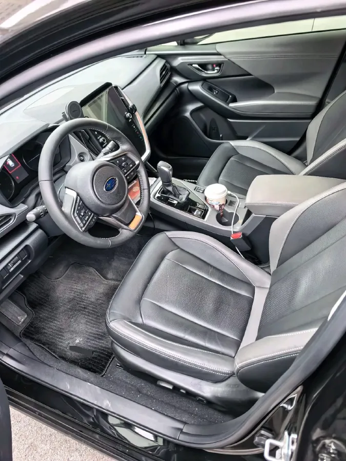 2024 Subaru Crosstrek 2.5L 169HP H4 CVT,autocango,china used car exporter,china ev exporter,chinese used car exporter,chinese used ev exporter