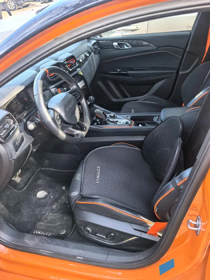 2021 LYNK&CO 02 Hatchback 2.0T 254HP L4 8AT,autocango,china used car exporter,china ev exporter,chinese used car exporter,chinese used ev exporter