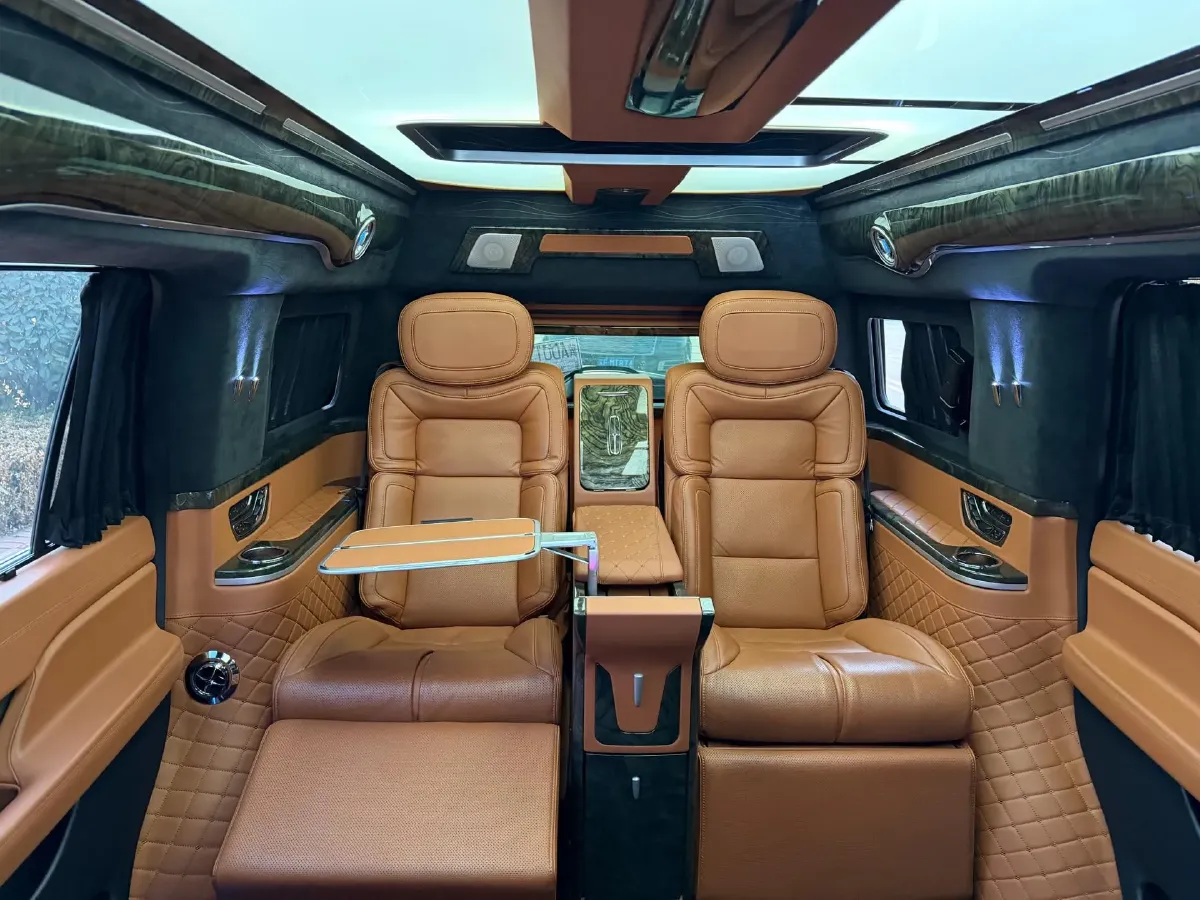 2022 Lincoln Navigator One 3.5T 415HP V6 10AT,autocango,china used car exporter,china ev exporter,chinese used car exporter,chinese used ev exporter