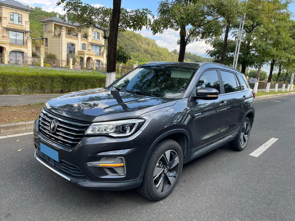 2020 ChangAn CS75 1.5T 178HP L4 7DCT,autocango,china used car exporter,china ev exporter,chinese used car exporter,chinese used ev exporter
