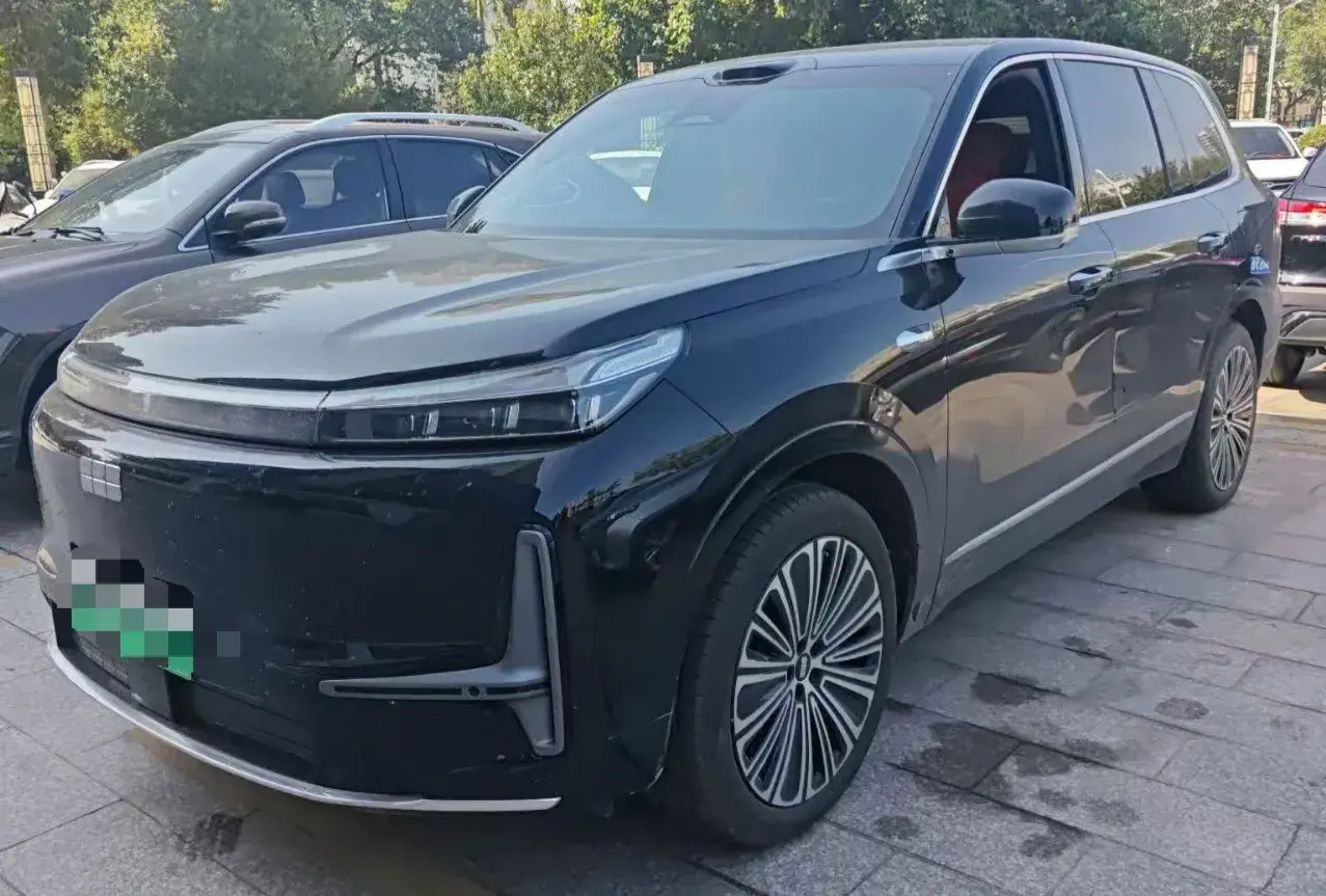 2025 Xpeng G9 BEV 93.1KWH