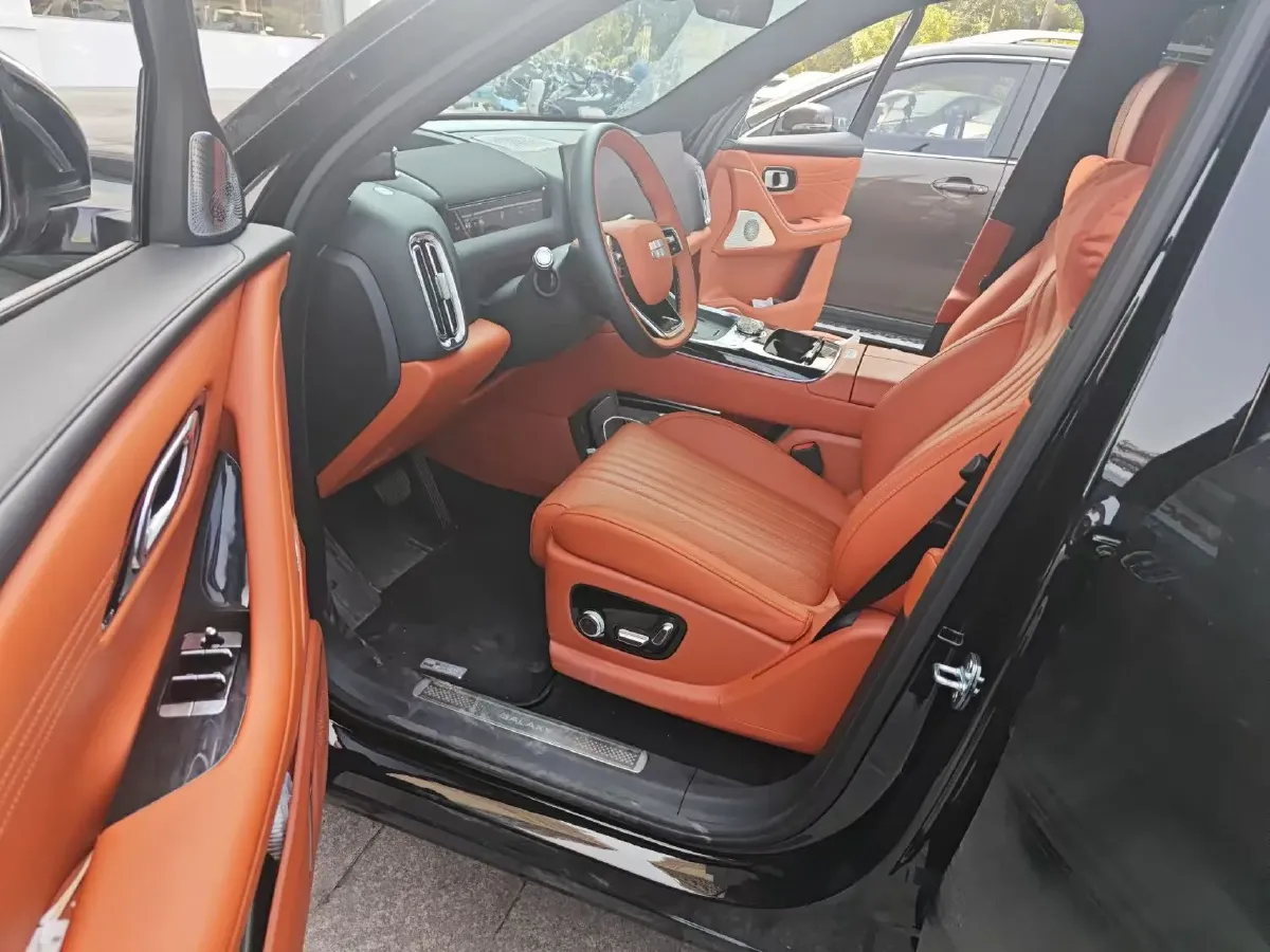 2025 Geely Galaxy M9 1.5T 163HP L4 3DHT PHEV,autocango,china used car exporter,china ev exporter,chinese used car exporter,chinese used ev exporter