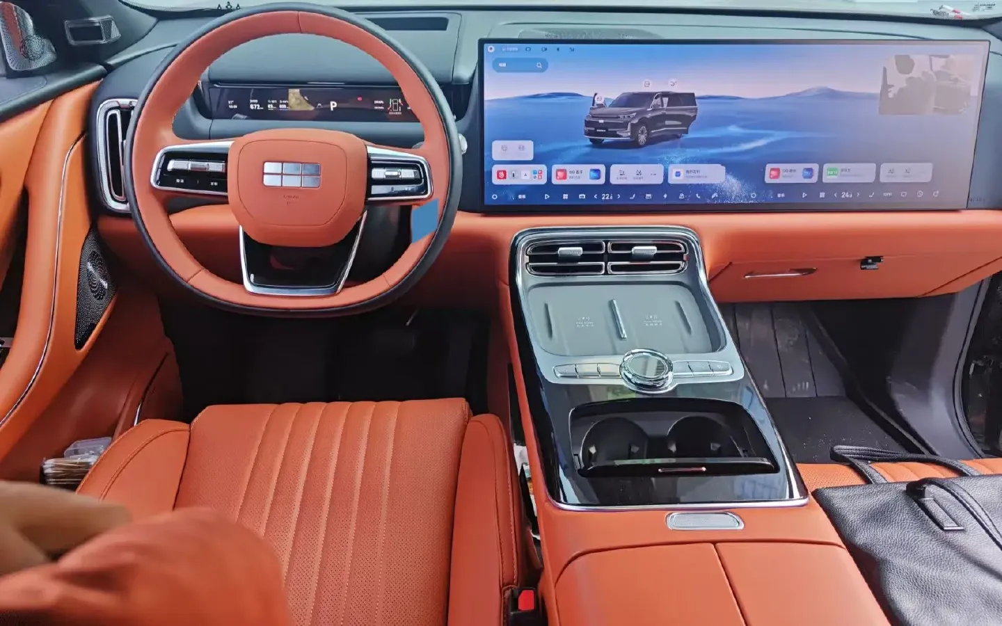 2025 Geely Galaxy M9 1.5T 163HP L4 3DHT PHEV,autocango,china used car exporter,china ev exporter,chinese used car exporter,chinese used ev exporter