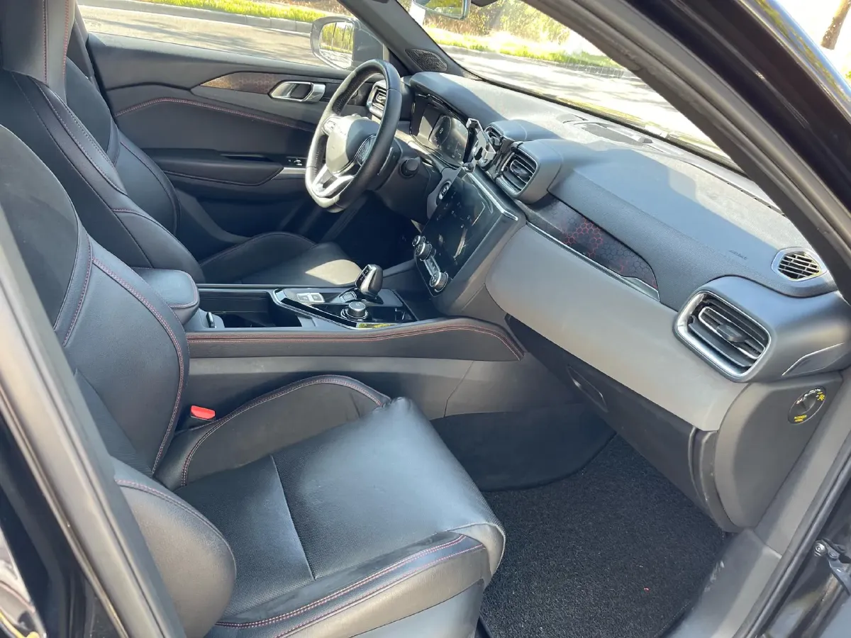 2019 Qoros 5 1.6T 197HP L4 7DCT,autocango,china used car exporter,china ev exporter,chinese used car exporter,chinese used ev exporter