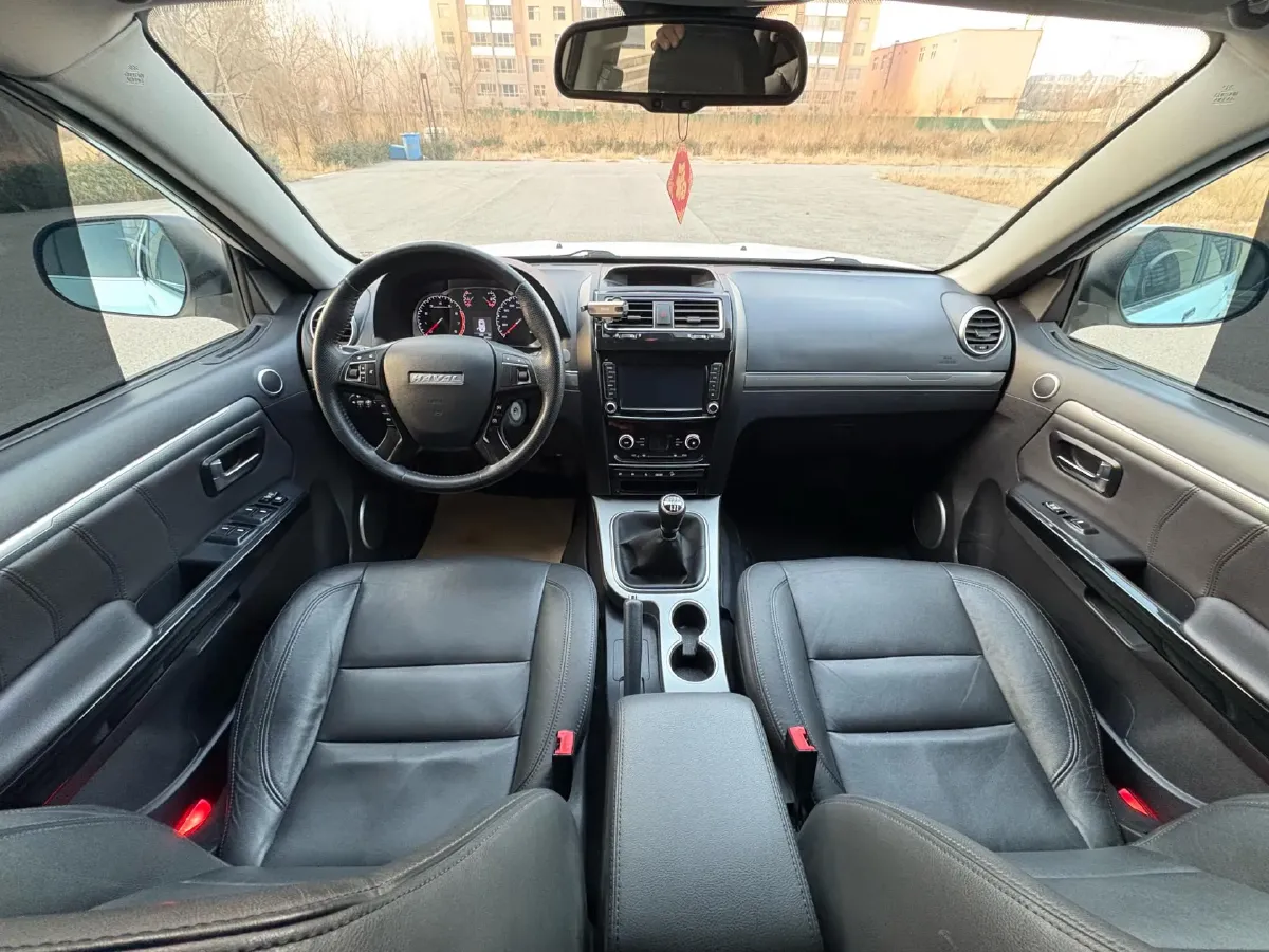 2018 Haval H5 Class 2.0T 190HP L4 6MT,autocango,china used car exporter,china ev exporter,chinese used car exporter,chinese used ev exporter
