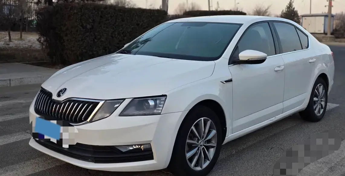 2022 Skoda Octavia 1.5L 113HP L4 6AT