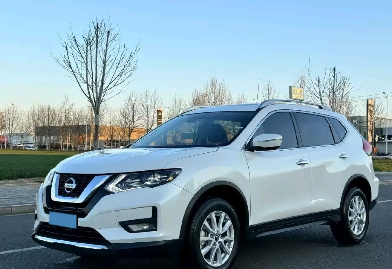 2020 Nissan X-Trail 2.0L 154HP L4 CVT