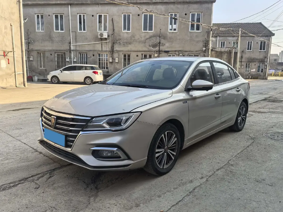 2019 Roewe i5 1.5L 120HP L4 CVT