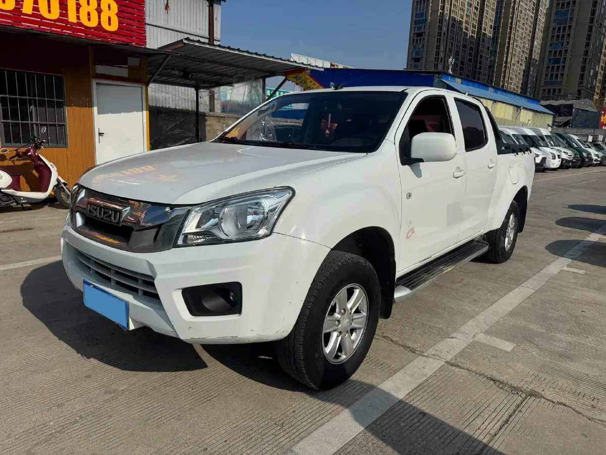 2020 JMC BaoDian 2.5T 140HP L4 5MT,autocango,china used car exporter,china ev exporter,chinese used car exporter,chinese used ev exporter