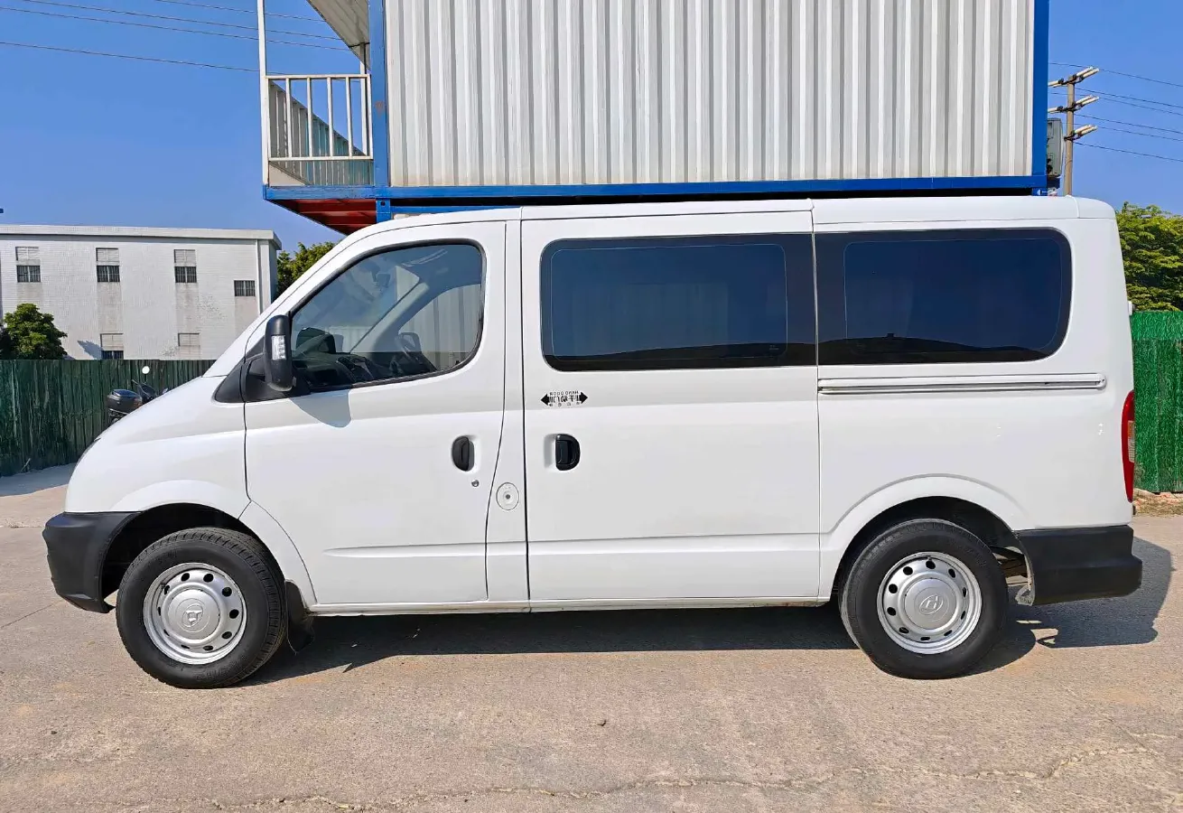 2020 Golden Dragon Sea Lion 1.8L 133HP L4 5MT,autocango,china used car exporter,china ev exporter,chinese used car exporter,chinese used ev exporter