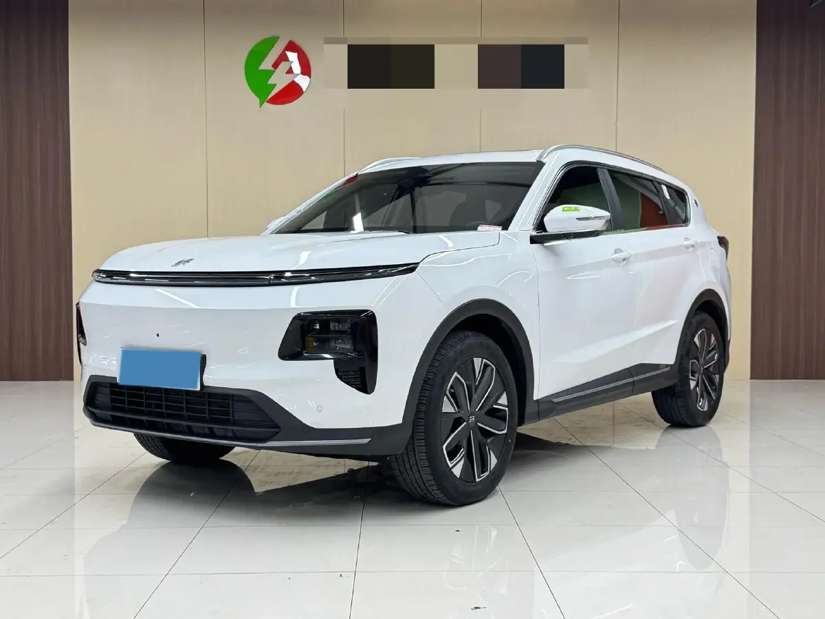 2024 Chery Tiggo8L 2.0T 254HP L4 8AT