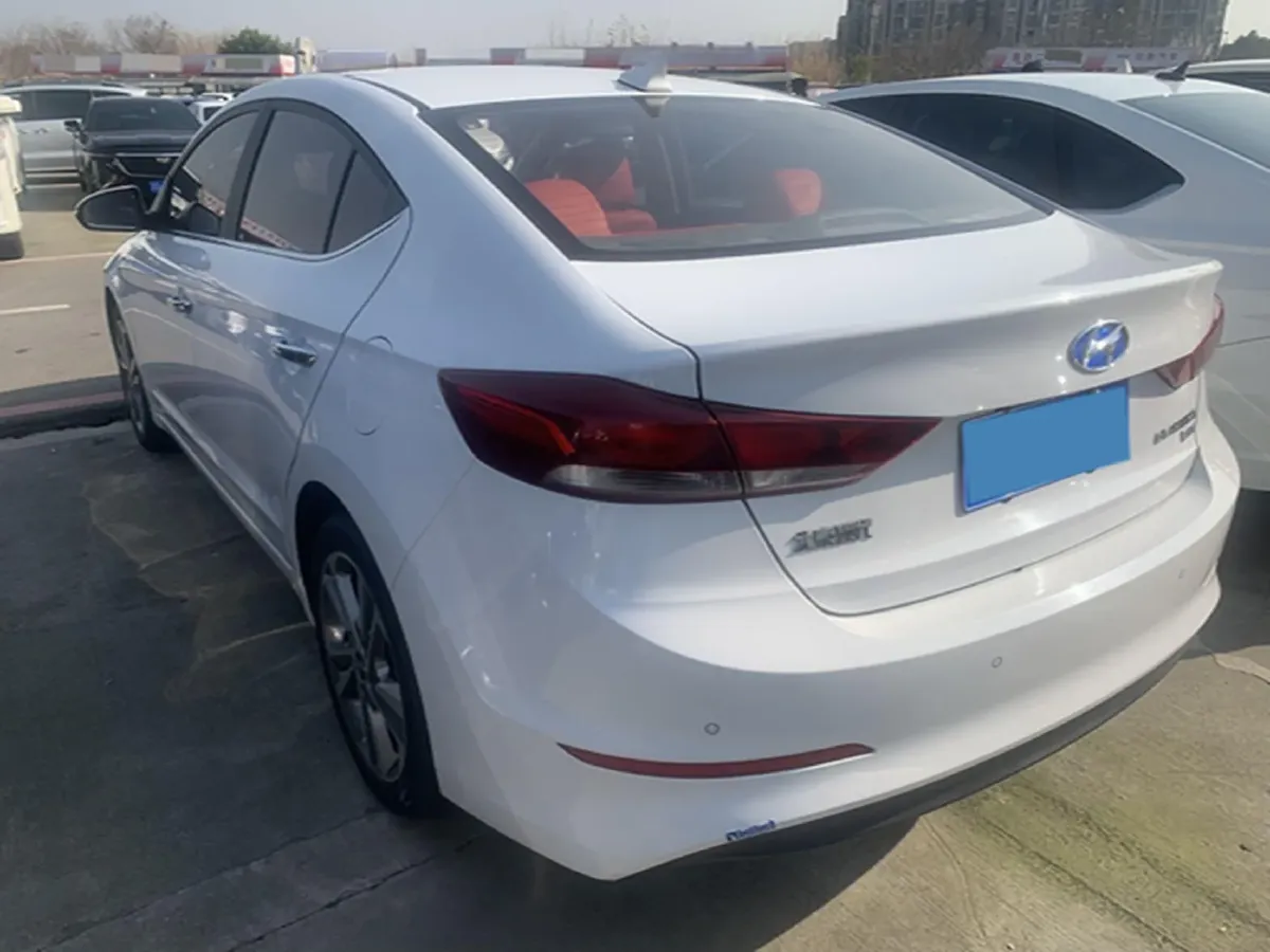 2016 Hyundai Elantra 1.6L 130HP L4 6AT,autocango,china used car exporter,china ev exporter,chinese used car exporter,chinese used ev exporter