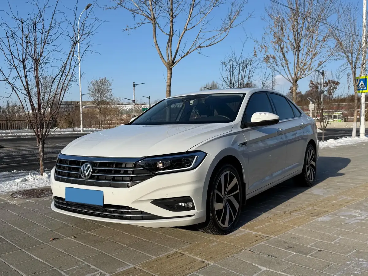 2021 Volkswagen Sagitar 1.4T 150HP L4 7DCT