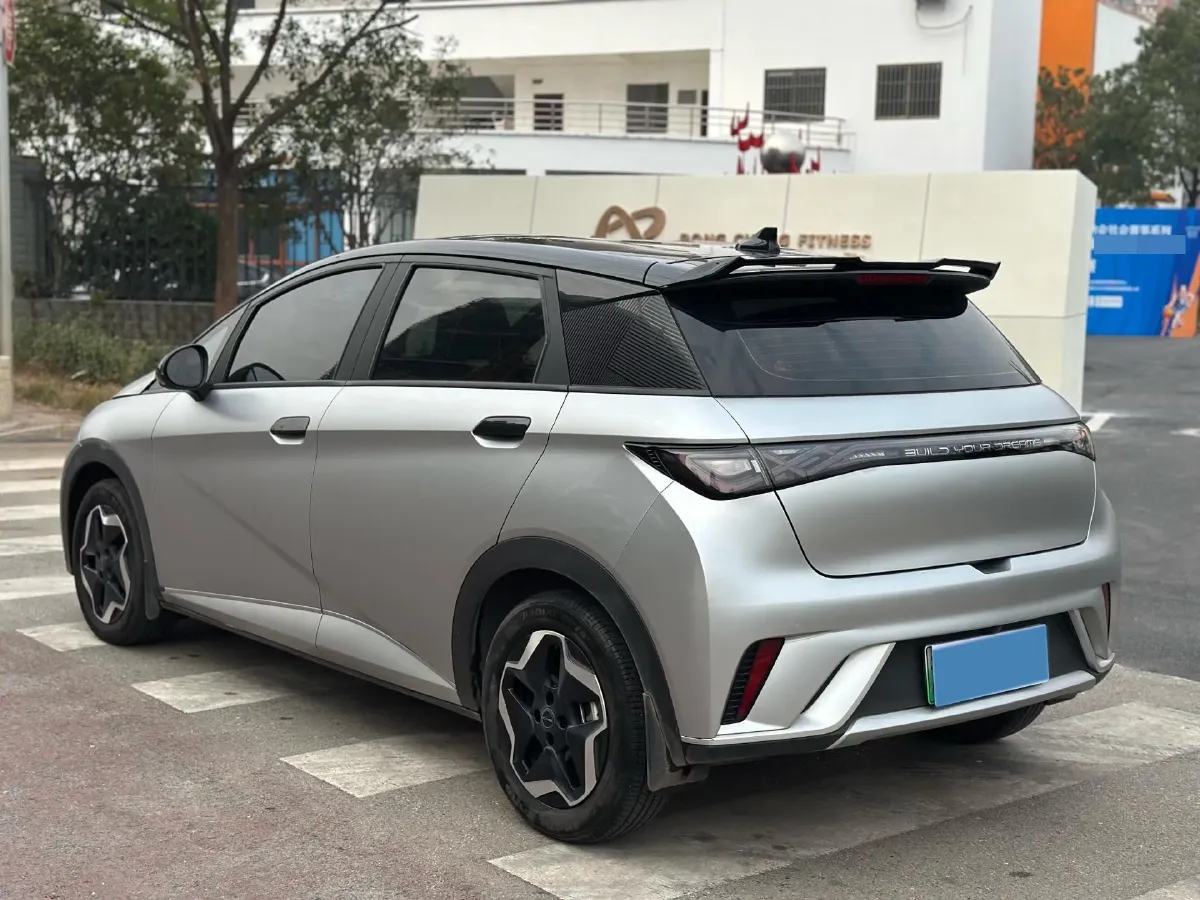 2021 Ford Escort 1.5L 122HP L3 6AT,autocango,china used car exporter,china ev exporter,chinese used car exporter,chinese used ev exporter