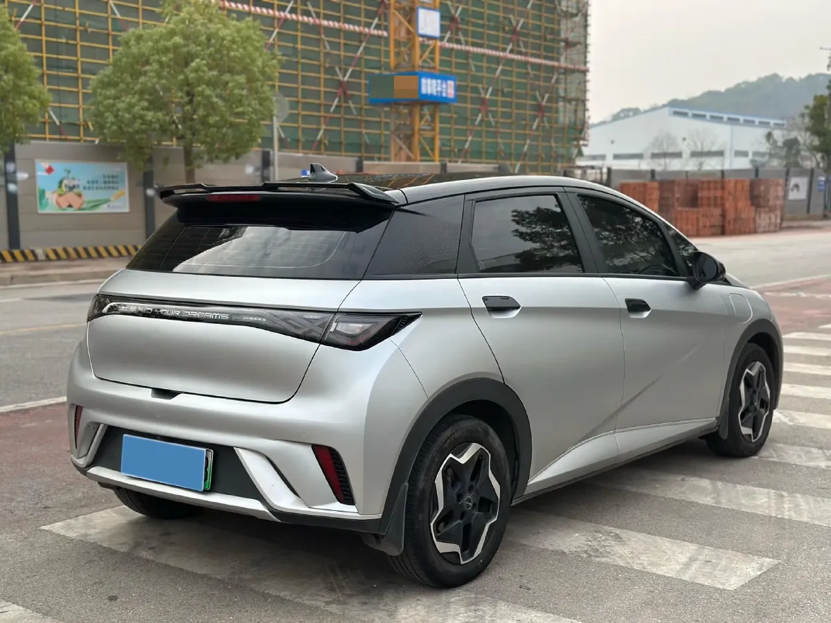 2021 Ford Escort 1.5L 122HP L3 6AT,autocango,china used car exporter,china ev exporter,chinese used car exporter,chinese used ev exporter