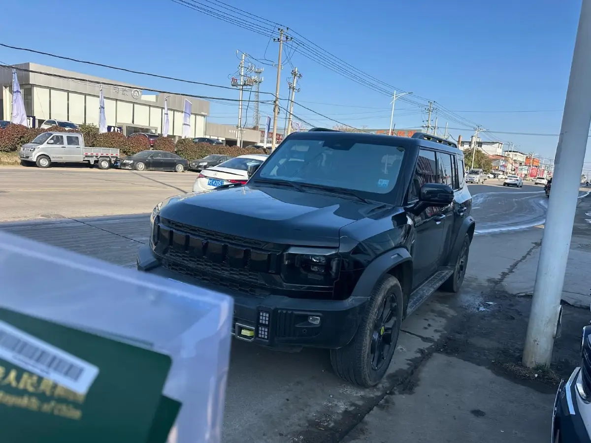 2023 Jetour Traveller 2.0T 254HP L4 7DCT