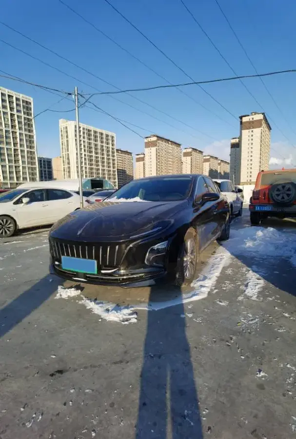 2024 HongQi E-QM5 BEV 72KWH